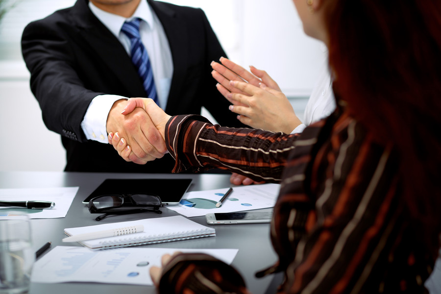 深圳涉外律師視角:國際恐襲事件的法律分析與思考——以“伊朗發生恐襲 10名邊境警察死亡”為例