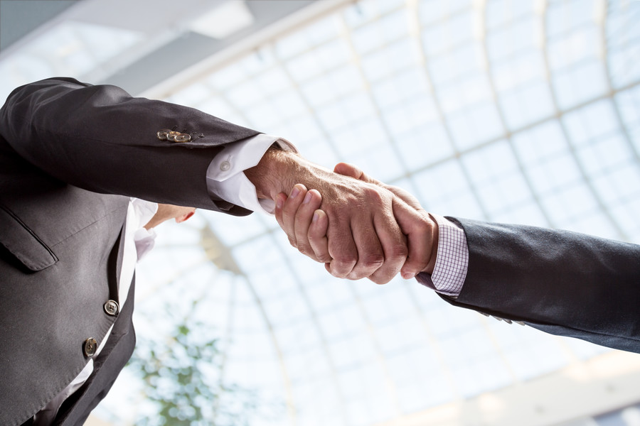 解析深圳勞動合同律師角度下的雇主違約支付工資或福利問題