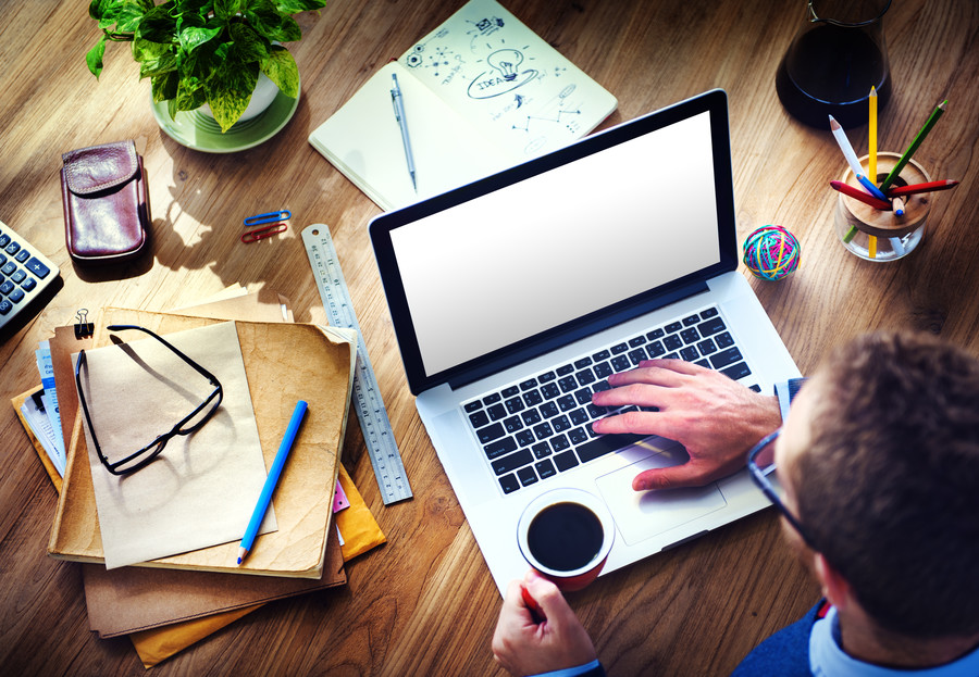 深圳離婚律師解析:男方出軌離婚財產怎么分?——公平正義,保護無過錯方