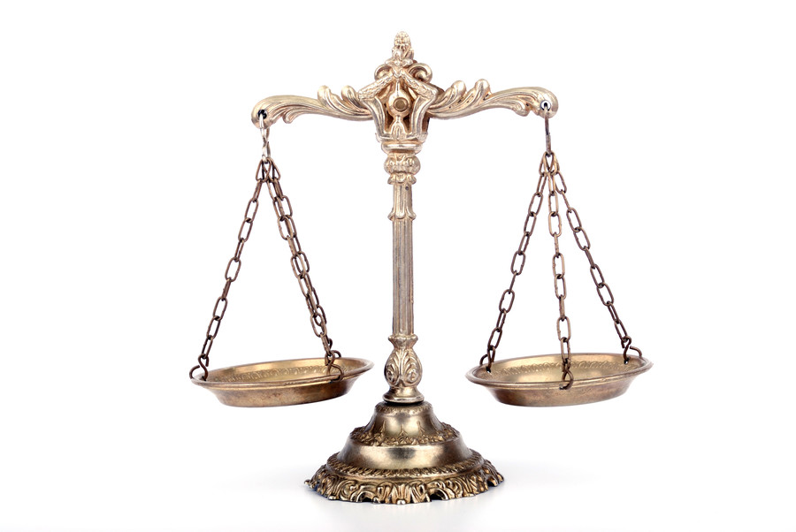 深圳繼承律師:論遺產(chǎn)分配不均的訴訟之道