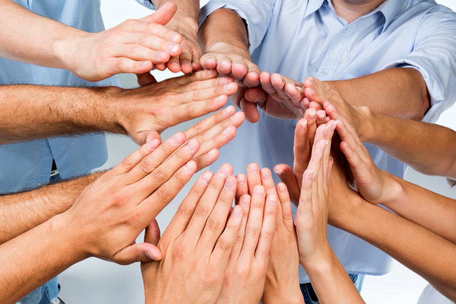 深圳股權律師視角下的上市公司股東“扎堆”減持現(xiàn)象解析