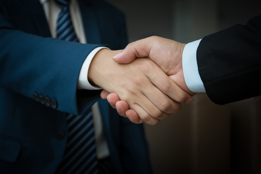 深圳勞動律師解析:被雇主拖欠工資是否影響社會保險和福利?