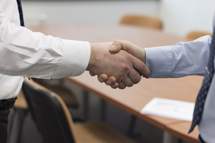 遺產債務大作戰:深圳繼承律師帶你飛躍職業發展迷霧