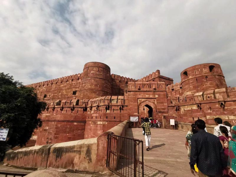 疫情時(shí)期涉外離婚訴訟時(shí)效需要多久呢?深圳離婚律師排行網(wǎng)為您講解