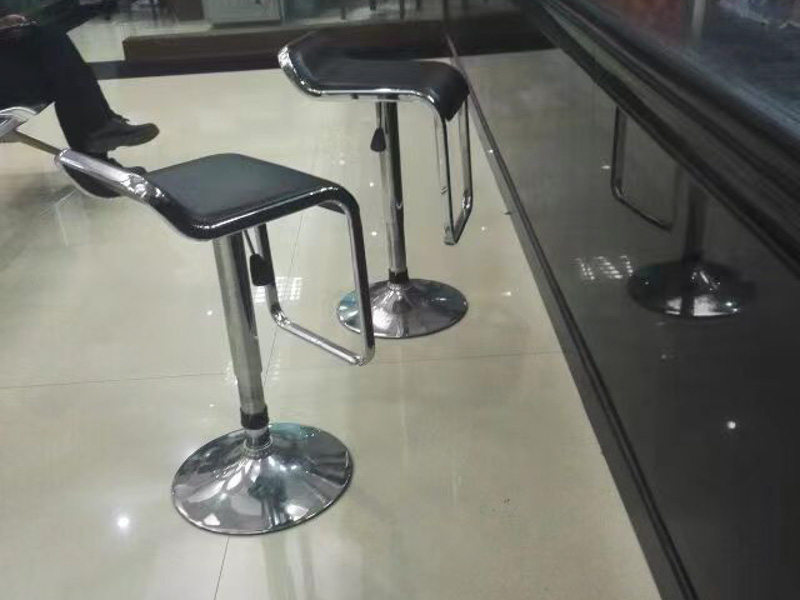 想通過(guò)訴訟離婚該向哪一個(gè)法院提起離婚訴訟?深圳離婚律師來(lái)回答